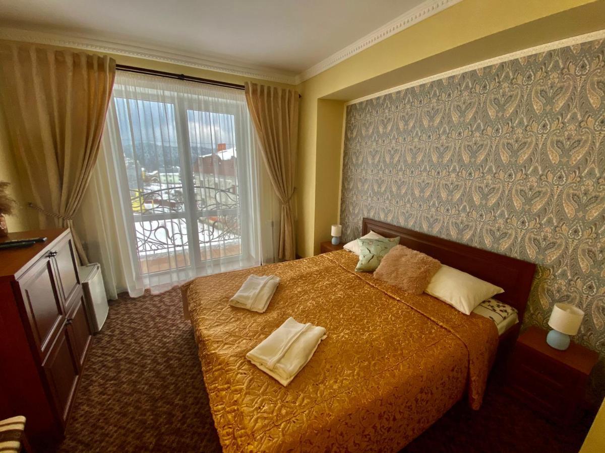 Hotel Three Korony Skhidnytsia Ngoại thất bức ảnh